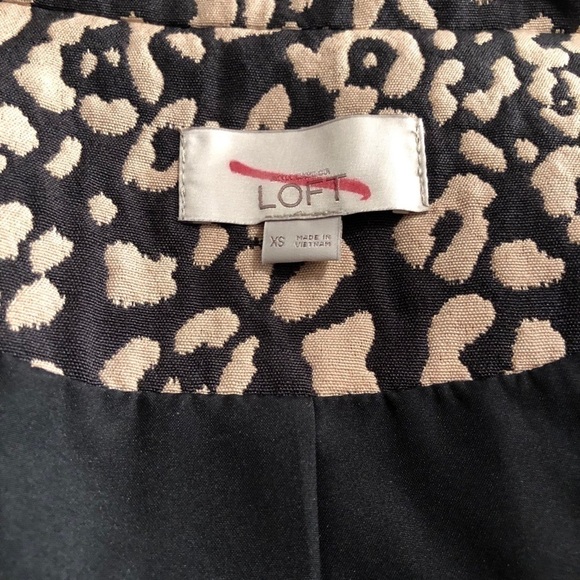 LOFT Animal Print Spotted Jacket Size XS EUC - Picture 9 of 9
